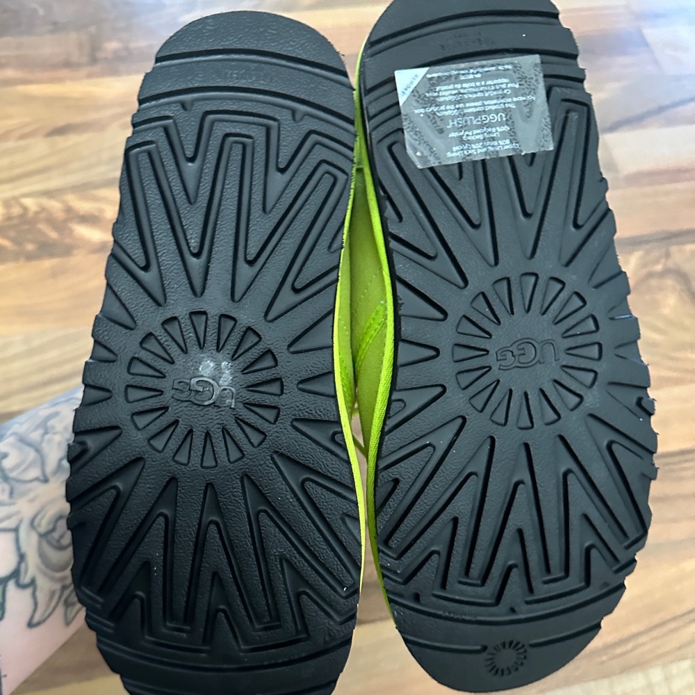 COPY - UGG Neumel Chopd Neon Chukka Boot size 7 men’s / 9 women’s / EU 40 - Picture 4 of 6